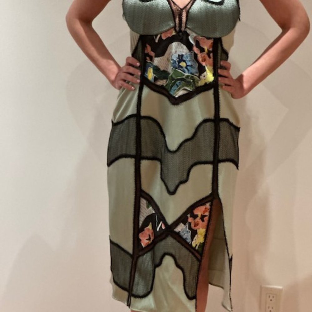 WOMEN DRESS